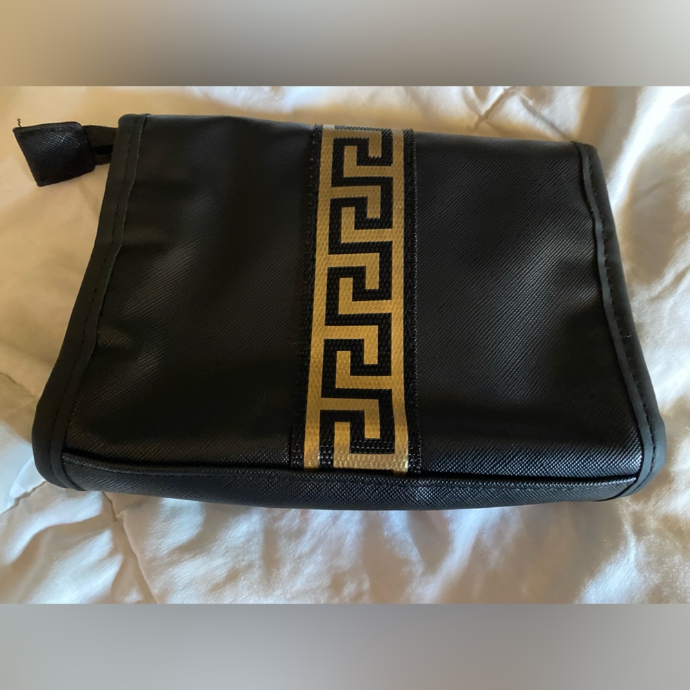 Versace Black fragrance bag Pouch / cosmetic bag with Gold Logo - Picture 7 of 7